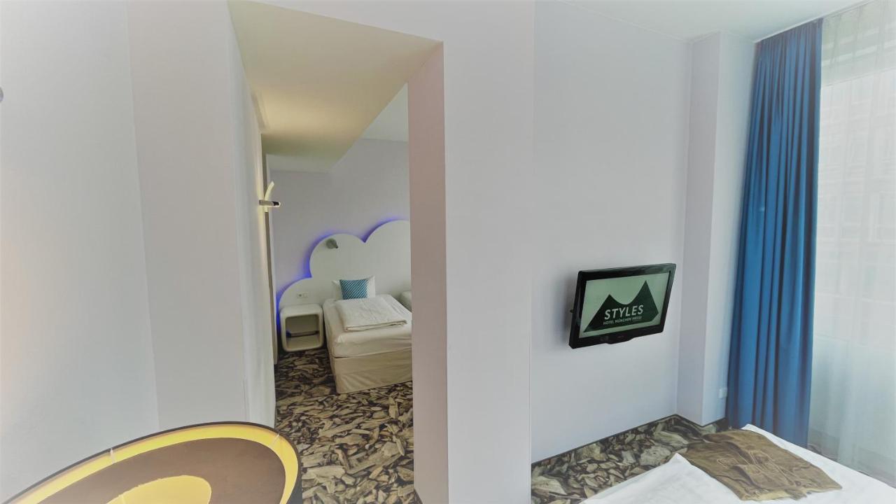 Styles Hotel Muenchen Messe Buitenkant foto