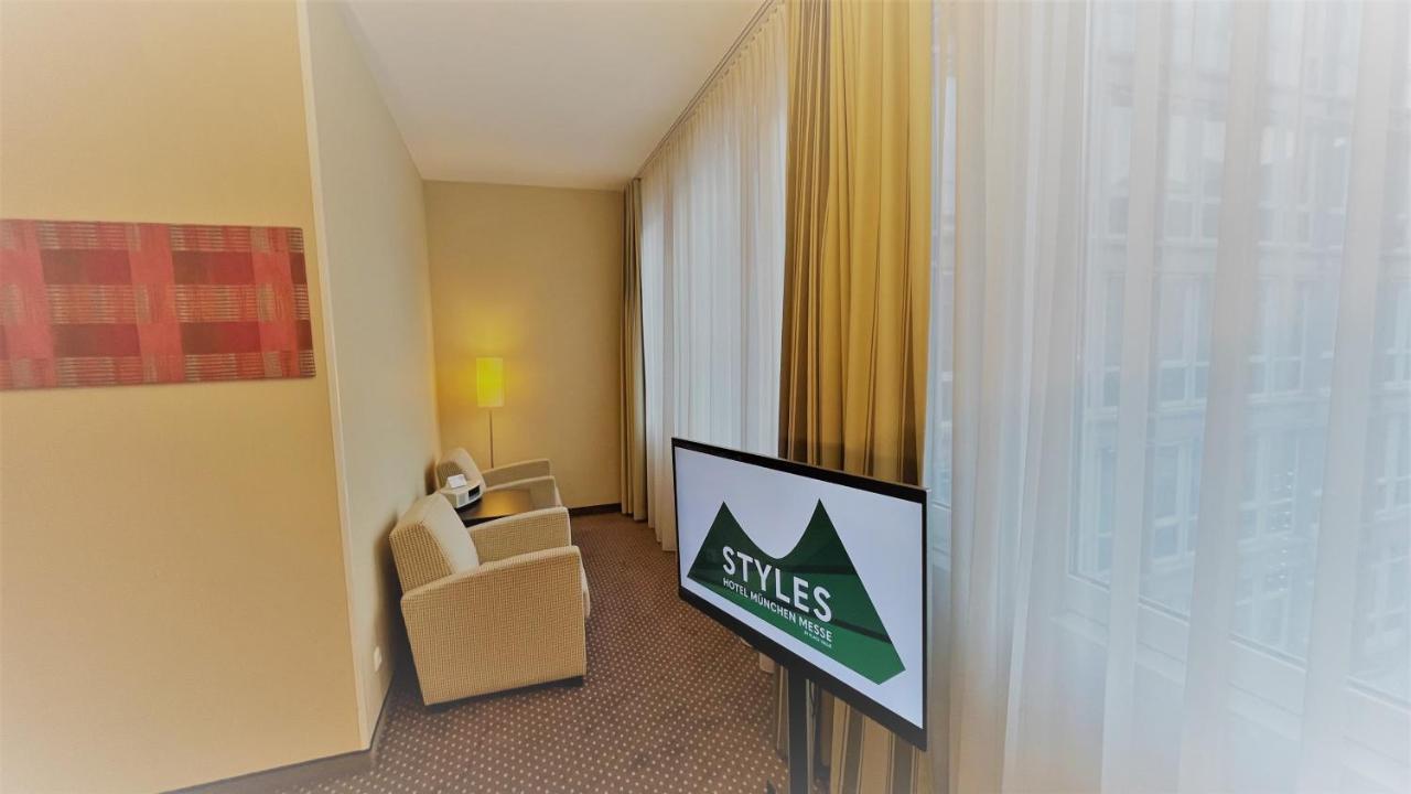 Styles Hotel Muenchen Messe Buitenkant foto