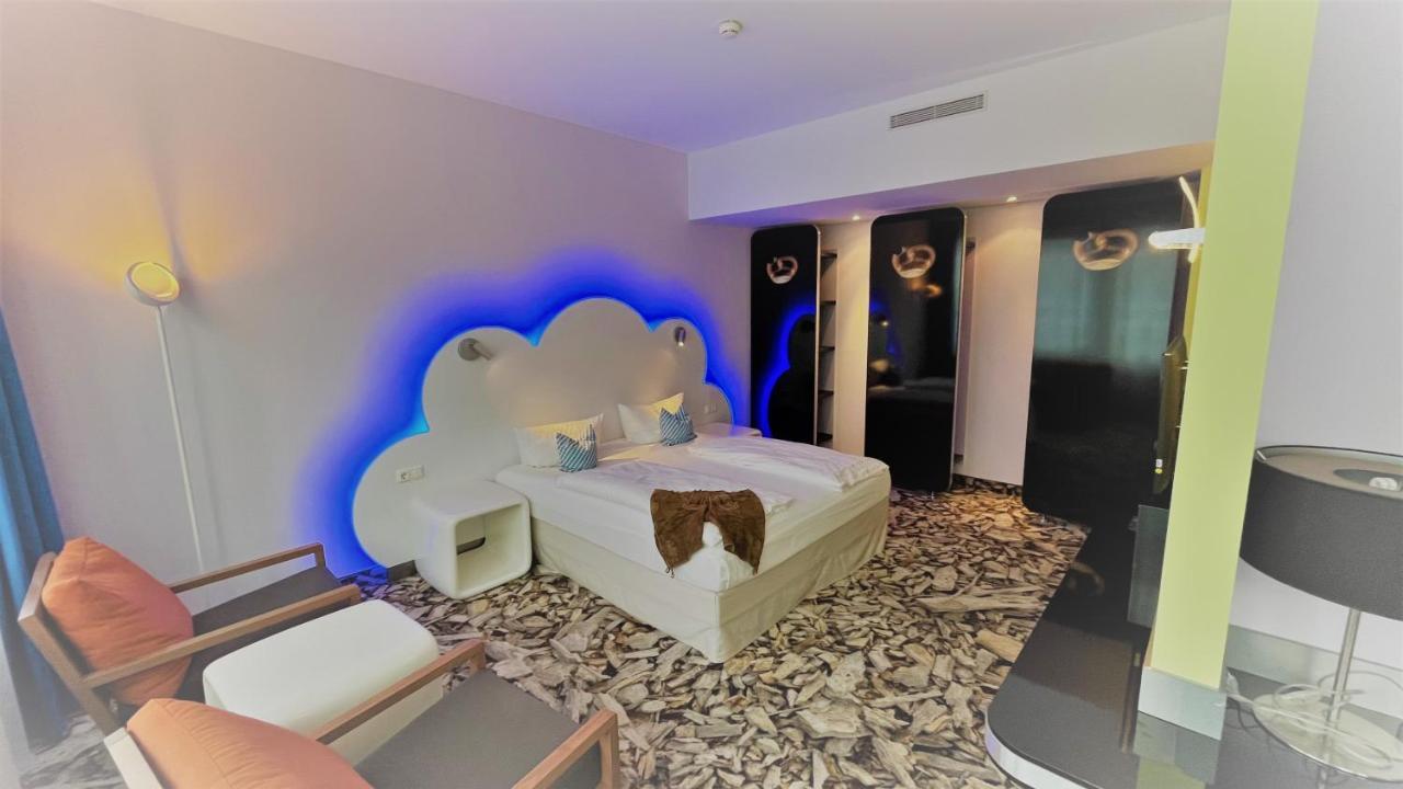 Styles Hotel Muenchen Messe Buitenkant foto