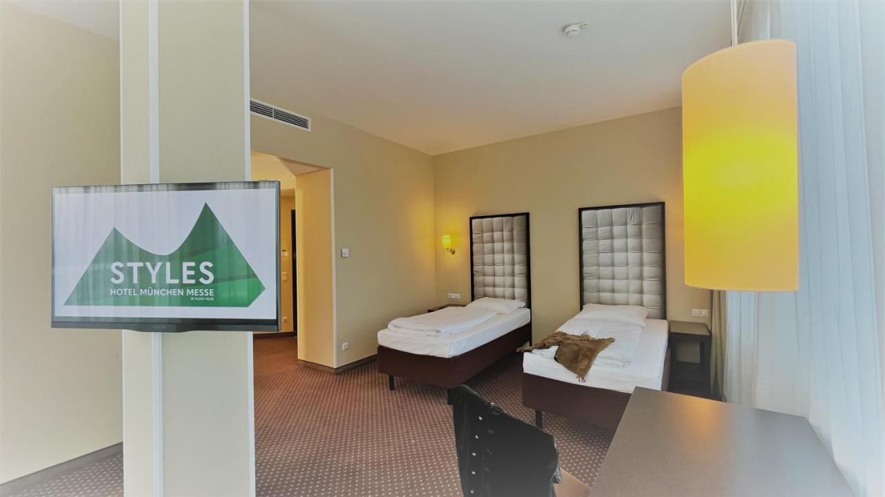 Styles Hotel Muenchen Messe Buitenkant foto