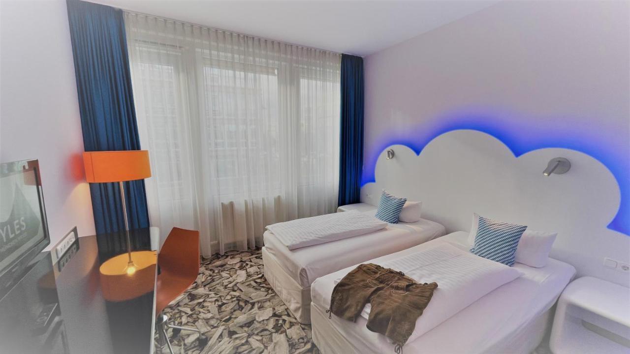 Styles Hotel Muenchen Messe Buitenkant foto